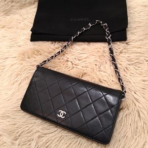 Chanel wallet with chain strap